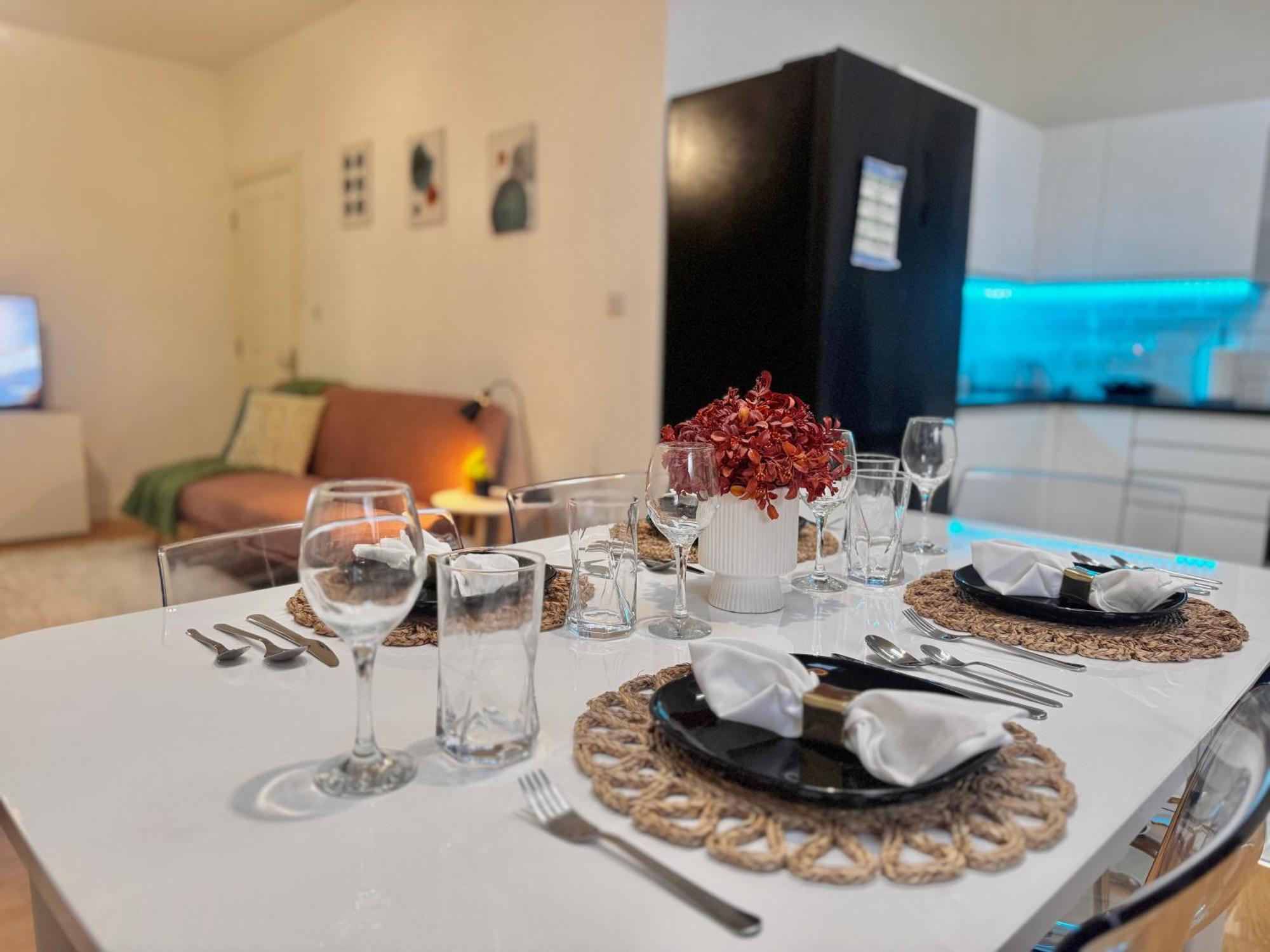 Modern 1-Bed Apt 30Min To Central London & Parking Exterior foto
