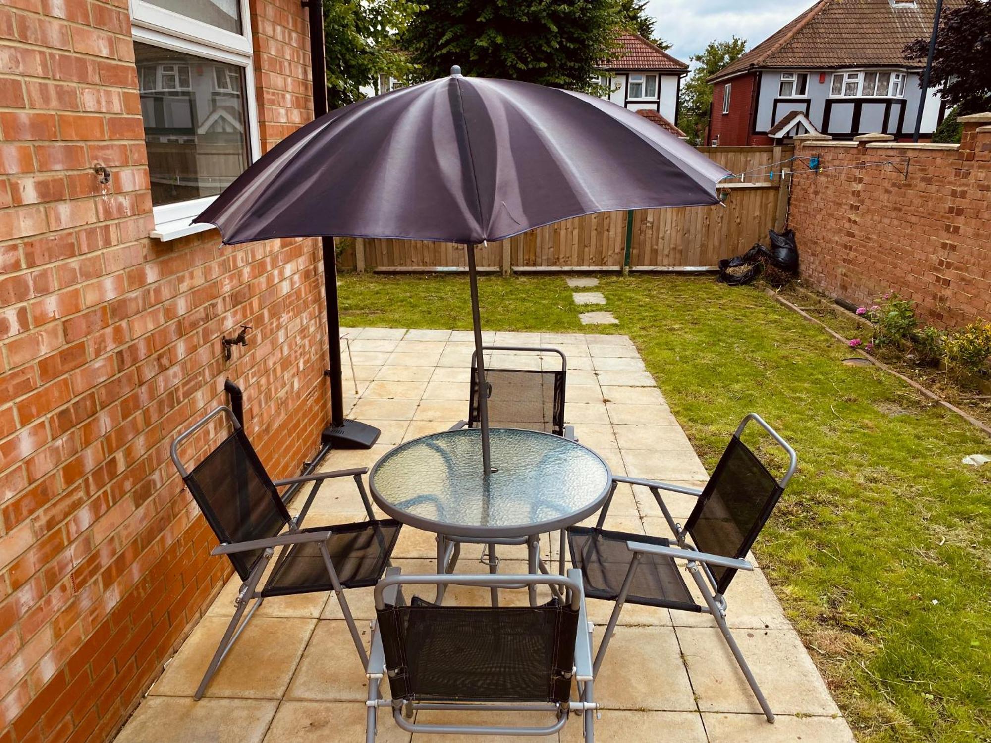 Modern 1-Bed Apt 30Min To Central London & Parking Exterior foto